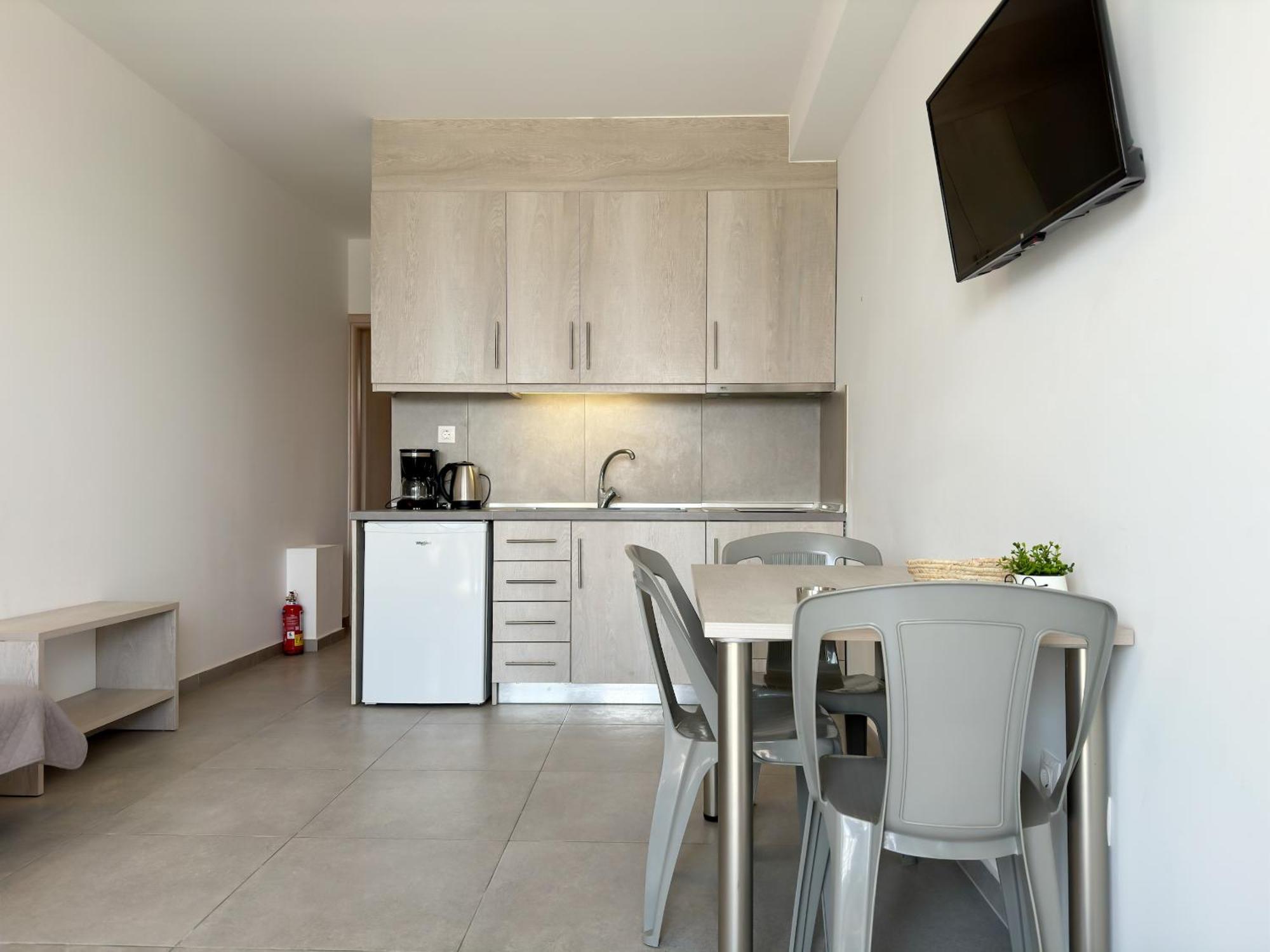 Blue Horizon 6 Apartment Nea Kallikrateia Exterior photo